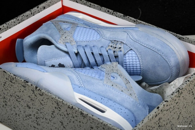 UNC 4 Retro Jordan (PE) 0825